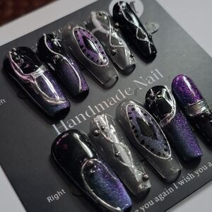 16. Cat Eye Y2K Style Press on